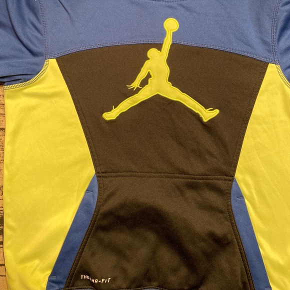 Boys Jordan Dri-fit Active Hoodie - Picture 3 of 7